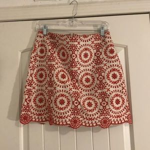 LOFT embroidered detail lined skirt size 4!